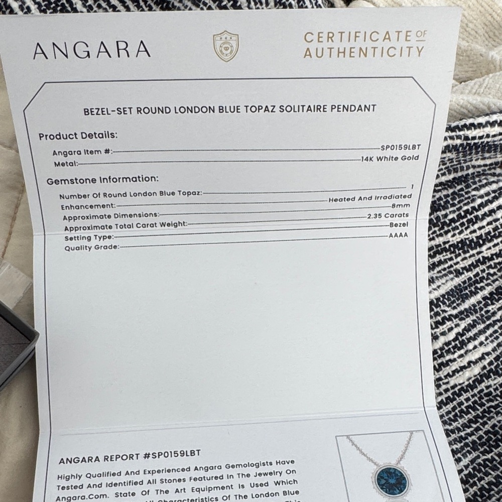 Chic white gold Necklace with london blue topaz Pendant - Picture 3 of 3